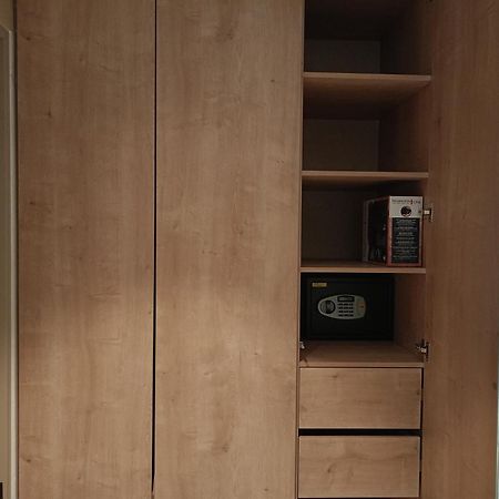 Casa Tokyo Manila By Xcay Home Меделин Екстериор снимка